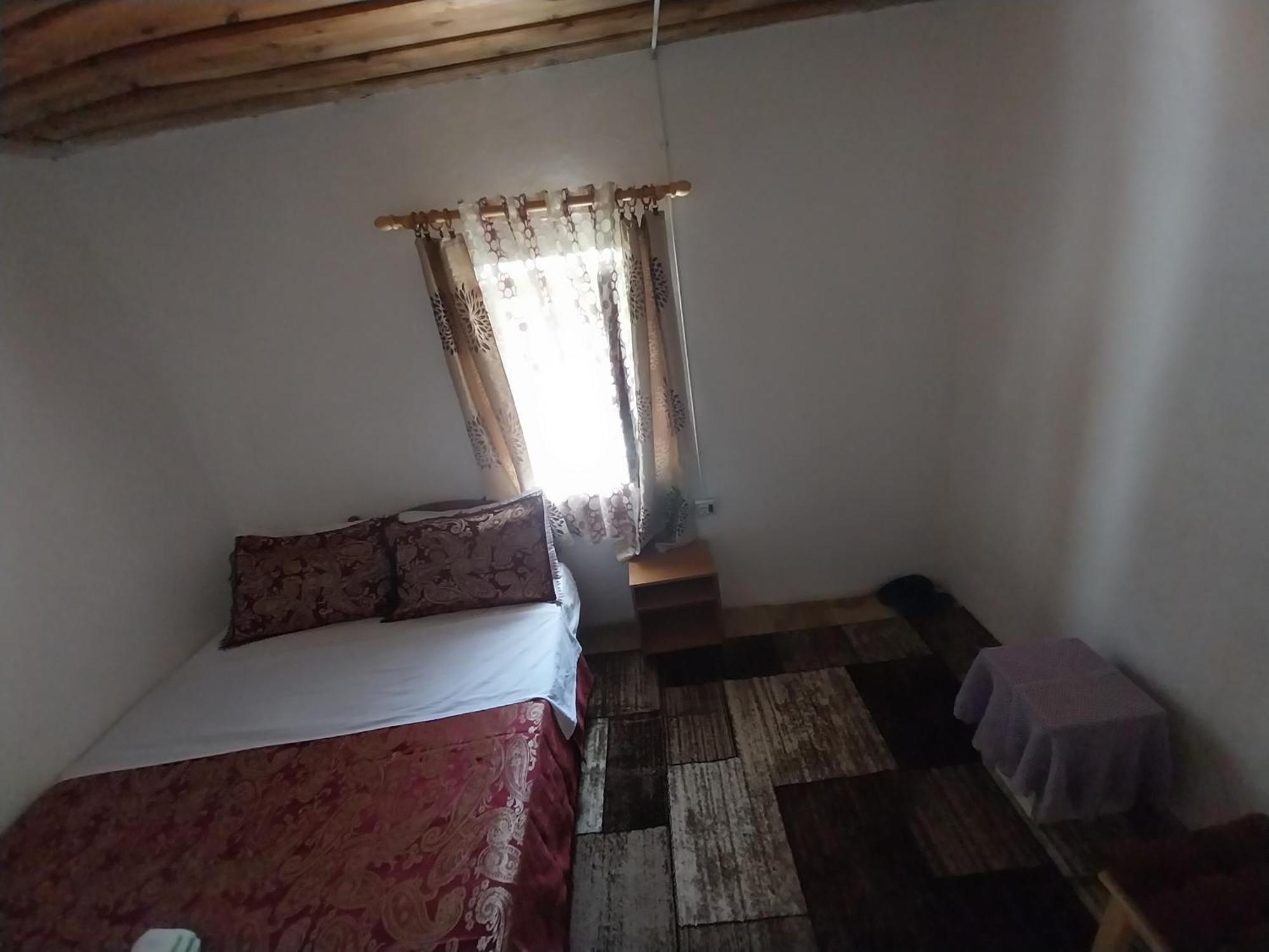 Guesthouse Dritan Tethorja Тет Екстериор снимка